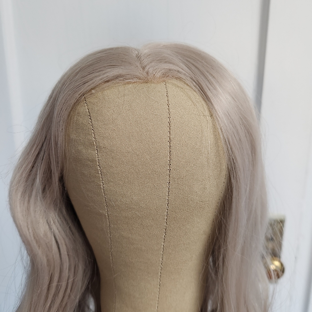 Donalovehair Front Lace Silver Grey Wavy Curled Long Hair Synthetic 26" Wig - Picture 5 of 16